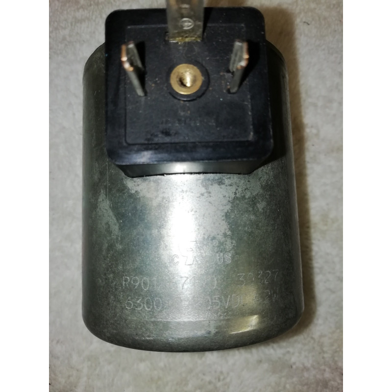 Rexroth R901267190 205 Vdc Cetop 5 Size 10 Valve Solenoid