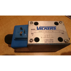 Vickers Hydraulic Valve Dg4V 5 2Aj M U A6 20 With 617475 110 Vac Coil