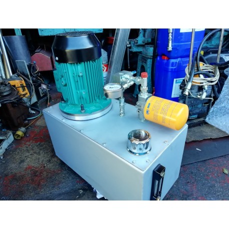 2.2kw hydraulic power pack 3 phase 12 lpm at 1500 psi